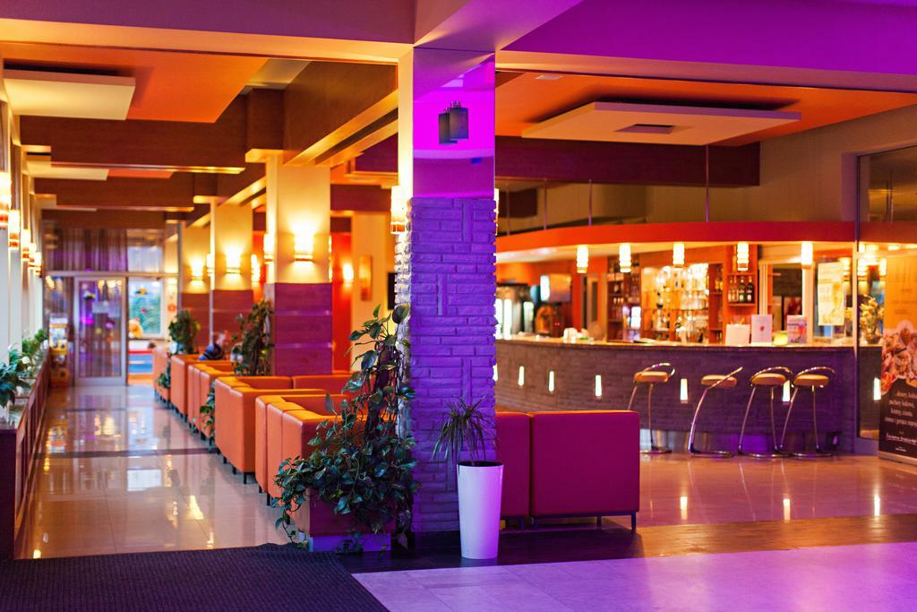 Hotel Perla Poludnia Rytro Kültér fotó